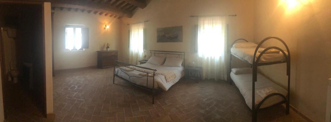 Agriturismo Il Covo Del Solengo Valtopina Bagian luar foto