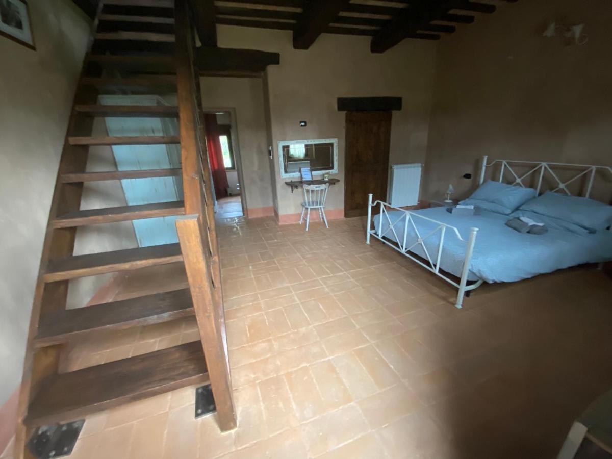 Agriturismo Il Covo Del Solengo Valtopina Bagian luar foto