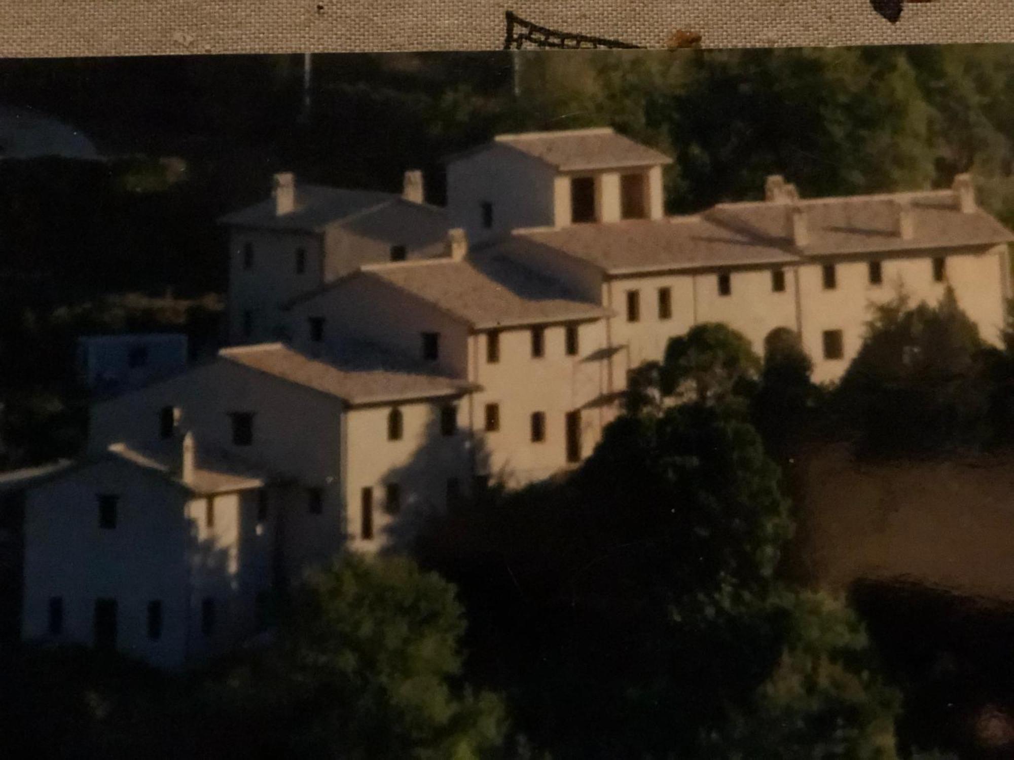 Agriturismo Il Covo Del Solengo Valtopina Bagian luar foto