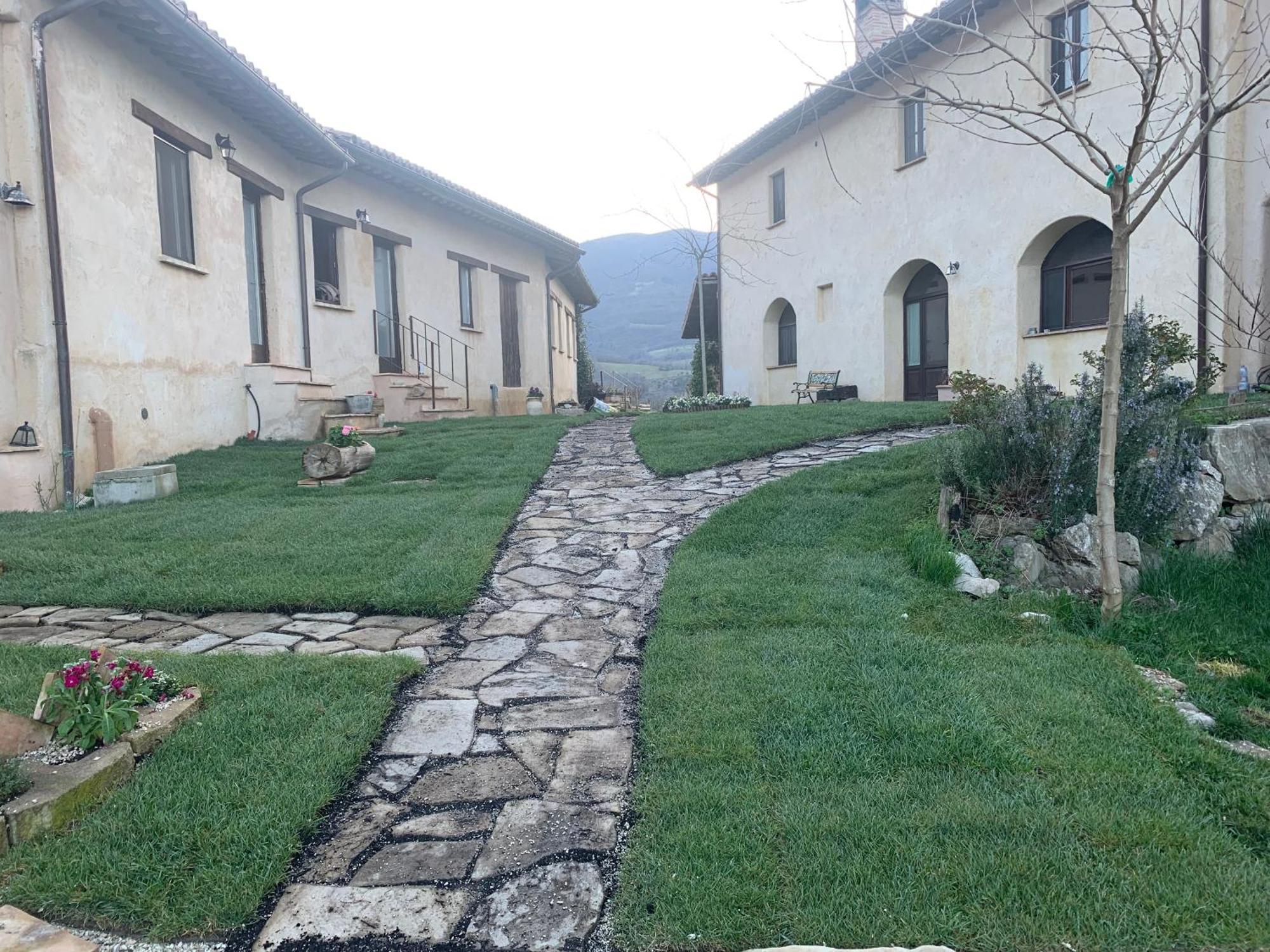 Agriturismo Il Covo Del Solengo Valtopina Bagian luar foto
